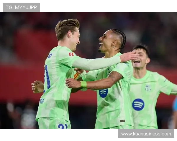 阿劳霍补时绝杀引爆全场 德容送精准助攻神锋脱衣狂欢